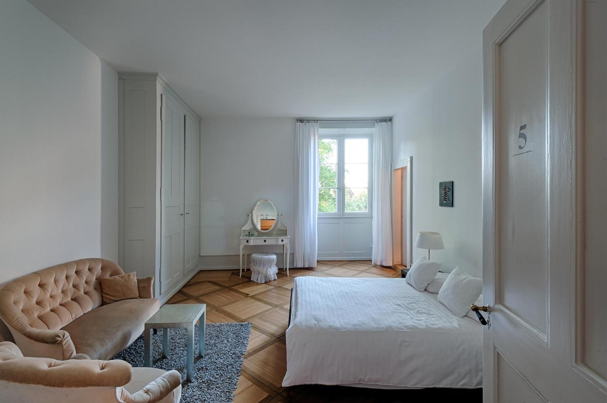 Schloss Ueberstorf - Tafeln, Tagen, Traeumen Room photo