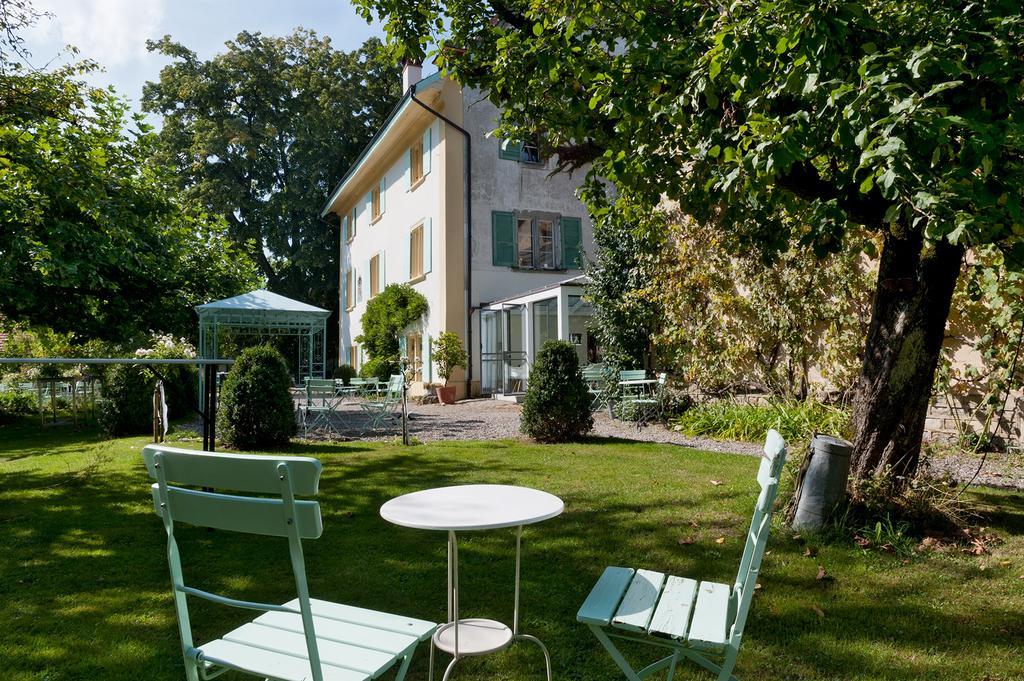 Schloss Ueberstorf - Tafeln, Tagen, Traeumen Exterior photo