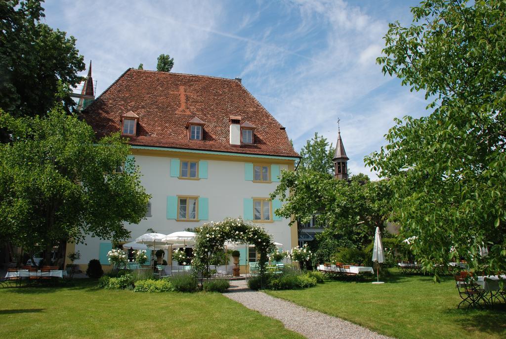Schloss Ueberstorf - Tafeln, Tagen, Traeumen Exterior photo